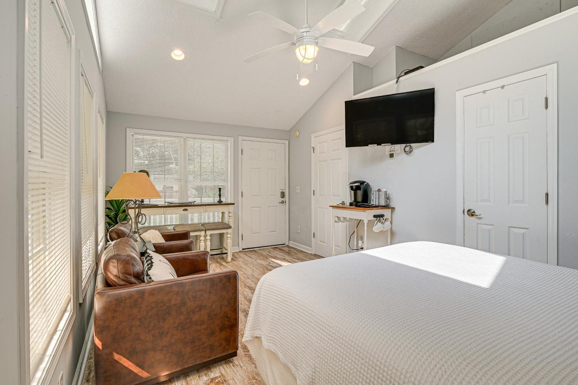 Murrells Inlet Studio Less Than 2 Mi To Marsh Walk Myrtle Beach Exterior photo